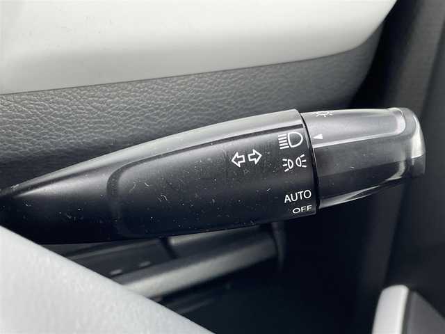 スズキ ハスラー X ターボ 青森県 2014(平26)年 7.9万km パールホワイト/ブラック2トーンルーフ 4WD/シートヒーター/衝突軽減ブレーキ/HIDヘッドライト/社外AW/ドアバイザー/フロアマット/オートライト/フォグランプ/ダウンヒルアシストコントロール/革巻きステアリング