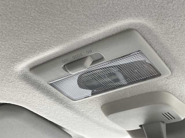 スズキ ハスラー X ターボ 青森県 2014(平26)年 7.9万km パールホワイト/ブラック2トーンルーフ 4WD/シートヒーター/衝突軽減ブレーキ/HIDヘッドライト/社外AW/ドアバイザー/フロアマット/オートライト/フォグランプ/ダウンヒルアシストコントロール/革巻きステアリング