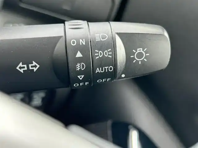 日産 デイズ ルークス ハイウェイスター Gターボ 佐賀県 2018(平30)年 3.7万km ホワイトパール エマージェンシーブレーキ/クルーズコントロール/コーナーセンサー/社外ナビ/・フルセグTV/BT/CD/DVD/インナーミラー型アラウンドビューモニター/純正15インチAW/LEDヘッドライト/ハイビームアシスト/両側パワースライドドア/プッシュスタート/リアサーキュレーター/ETC/スペアキー×1/保証書
