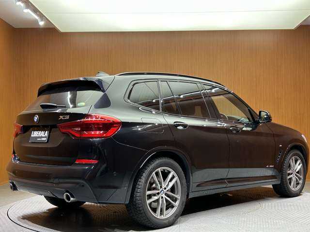 ＢＭＷ Ｘ３ xDrive20d Mスポーツ 千葉県 2017(平29)年 6.5万km サファイアブラックP ハイラインＰＫＧ　/純正ナビ　/３６０°カメラ　/ＡＣＣ　/ＢＳＭ　/茶革　/シートヒーター　/ベンチレーター　/パワーシート　/後席モニター　/パーキングアシスト　/ＬＥＤヘッドライト　/オートライト　/電動リアゲート