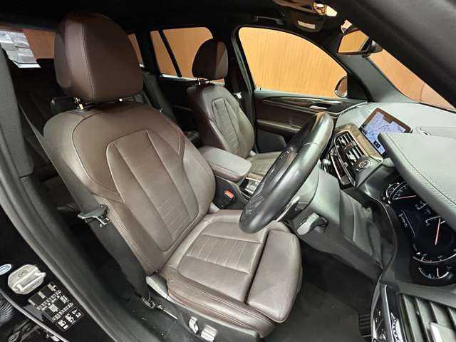 ＢＭＷ Ｘ３ xDrive20d Mスポーツ 千葉県 2017(平29)年 6.5万km サファイアブラックP ハイラインＰＫＧ　/純正ナビ　/３６０°カメラ　/ＡＣＣ　/ＢＳＭ　/茶革　/シートヒーター　/ベンチレーター　/パワーシート　/後席モニター　/パーキングアシスト　/ＬＥＤヘッドライト　/オートライト　/電動リアゲート