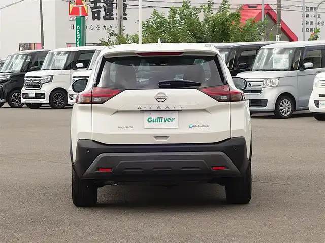 日産 エクストレイル X e－4ORCE 山形県 2023(令5)年 6.6万km ブリリアントホワイトパール 4WD/衝突被害軽減システム/純正メモリナビ/　　【BT フルセグ USB AM/FM】/アラウンドビューモニター/レーダークルーズコントロール/LEDオートヘッドライト/パワーシート/全席シートヒーター/純正18インチアルミホイール/ドライブレコーダー/アイドリングストップ/コーナーセンサー/ステアリングスイッチ/ステアリングヒーター/電動格納ウィンカーミラー/インテリジェントキー/ETC2.0