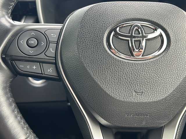トヨタ カローラ スポーツ ハイブリッドG 山形県 2019(令1)年 6.1万km ホワイトパールクリスタルシャイン 禁煙車/ワンオーナー/トヨタセーフティセンス/横滑り防止装置/レーンキープアシスト/ブラインドスポットモニター/前後コーナーセンサー/レーダークルーズコントロール/バックカメラ/9インチ純正ナビ/（Bluetooth/フルセグ/AM/FM）/テレビキャンセラー/ステアリングスイッチ/ステアリングヒーター/DN席シートヒーター/ビルトインETC/スマートキー×２/取扱説明書/記録簿/純正アルミホイール/ドアバイザー