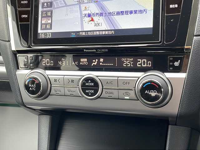スバル アウトバック リミテッド 山形県 2016(平28)年 6.3万km クリスタルブラックシリカ 禁煙車/アイサイト/・プリクラッシュブレーキ（自動ブレーキ）/・レーンキープアシスト/・全車速追従機能付クルーズコントロール/・AT誤発進抑制制御/・後退時ブレーキアシスト/レザーシート/ブラインドスポットモニター/パドルシフト/純正ナビ(CD.DVD.BT.SD)/フルセグ/バックカメラ/シートヒーター/パワーシート/ステアリングヒーター/パワーバックドア/SIドライブ/アイドリングストップ/ドライブレコーダー/電動パーキングブレーキ/LEDヘッドライト/プッシュスタート/スマートキー