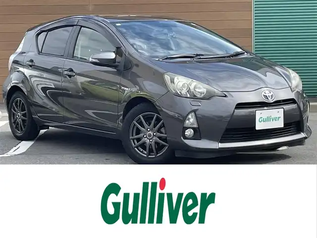 トヨタ アクア G 長野県 2012(平24)年 10.1万km グレーメタリック 社外HDDナビ/・Bluetooth/CD/バックカメラ/ドラレコ前方のみ/純正フロアマット/シートヒーターD+N席/社外15インチAW/LEDオートライト/横滑り防止装置/Wエアバック/ECOモード/EVモード/保証書/取扱説明書