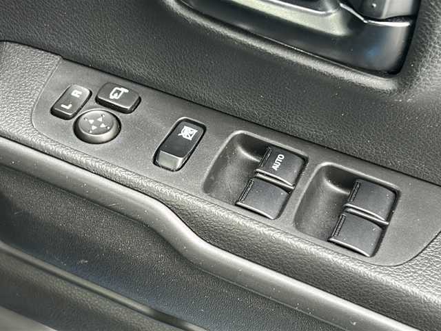 スズキ ハスラー HYBRID G 三重県 2021(令3)年 4.1万km ブリスクブルーメタリック/ホワイト2トーンルーフ 社外ナビ /バックカメラ /ETC /前席シートヒーター /前後コーナーセンサー /スペアキー /レーンキープアシスト /衝突軽減ブレーキ /アイドリングストップ /フロアマット /オートライト /電動格納ミラー /禁煙車