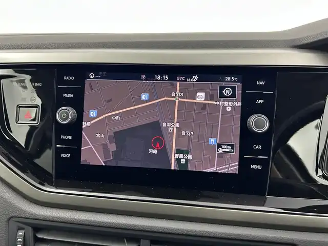 フォルクスワーゲン ポロ TSIコンフォートL リミテッド 愛知県 2020(令2)年 3.3万km 黒 ワンオーナー/置くだけ充電/純正ナビ/（Bluetooth/フルセグTV/SD/USB/CD/DVD）/バックカメラ/BSM/ETC/ドラレコ/衝突軽減システム/アダプティブクルーズコントロール/クリアランスソナー/デジタルメーター/純正LEDライト/純正フロアマット/オートライト/ステアリングリモコン/MTモード付AT/電動格納ミラー/ドアバイザー/プッシュスタート