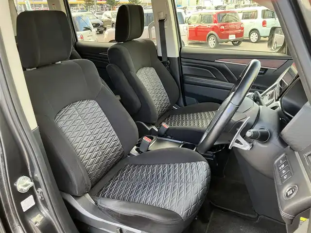 三菱 デリカＤ：５ P 道南・函館 2022(令4)年 4万km グラファイトグレーメタリック/ブラックマイカ /純正ナビ//フルセグＴＶ//ドライブレコーダー//全周囲カメラ//オートステップ//ハンドルヒーター//フリップダウンモニター//デジタルインナーミラー//両側パワースライドドア//電動リアゲート//クルーズコントロール//ブラインドスポットモニター//衝突軽減ブレーキ//フロアマット//ETC//スマートキー