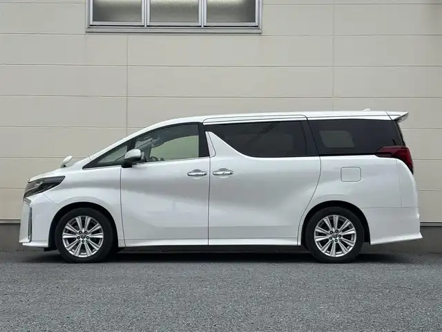 トヨタ アルファード S 茨城県 2020(令2)年 7.8万km ホワイトパールクリスタルシャイン 純正SDナビ/純正アルミホイール/ツインムーンルーフ/ETC/ドライブレコーダー/デジタルインナーミラー/リアイージークローザー/バックカメラ/クルーズコントロール/ダブルエアコン/前後コーナーセンサー/両側パワースライドドア/レーンキープアシスト/W+サイド&カーテンエアバック/オートライト/Bluetooth/オートライト/ABS/パワステ