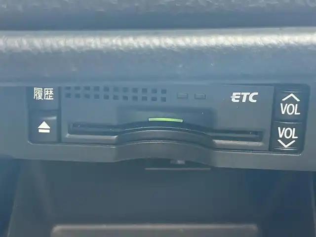 トヨタ ノア X スマートエディション 沖縄県 2012(平24)年 4.2万km ブラック (株)IDOMが運営する【じしゃロンコザ店】の自社ローン専用車両になりますこちらは現金またはオートローンご利用時の価格です。自社ローンご希望の方は別途その旨お申付け下さい/純正ナビ　/フルセグTV　/Bluetooth接続　/バックカメラ　/ETC　/ドライブレコーダー　/両側パワースライドドア　/オートライト　/プッシュスタート　/スマートキー　/純正フロアマット