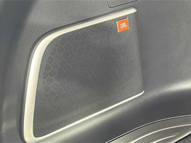 トヨタ ハリアー ハイブリッド Z レザーパッケージ 広島県 2020(令2)年 5.2万km プレシャスブラックパール 禁煙車/トヨタセーフティセンス/・プリクラッシュセーフティ/・レーンディパーチャーアラート/・レーントレーシングアシスト/・ロードサインアシスト/・オートマチックハイビーム/BSM/HUD/クリアランスソナー/デジタルインナーミラー/純正12.3インチナビ/・フルセグ/Bluetooth/Miracast/パノラミックビューモニター/パワーバックドア/黒レザーシート/シートヒーター/ベンチレーション/革巻きステアリング/ステアリングヒーター/オートライト/LEDヘッドライト/フォグランプ/ETC２．０/純正ドアバイザー/純正19インチアルミホイール/W+サイド+カーテンエアバック