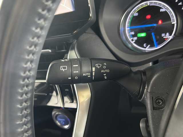 トヨタ ハリアー ハイブリッド Z レザーパッケージ 広島県 2020(令2)年 5.2万km プレシャスブラックパール 禁煙車/トヨタセーフティセンス/・プリクラッシュセーフティ/・レーンディパーチャーアラート/・レーントレーシングアシスト/・ロードサインアシスト/・オートマチックハイビーム/BSM/HUD/クリアランスソナー/デジタルインナーミラー/純正12.3インチナビ/・フルセグ/Bluetooth/Miracast/パノラミックビューモニター/パワーバックドア/黒レザーシート/シートヒーター/ベンチレーション/革巻きステアリング/ステアリングヒーター/オートライト/LEDヘッドライト/フォグランプ/ETC２．０/純正ドアバイザー/純正19インチアルミホイール/W+サイド+カーテンエアバック
