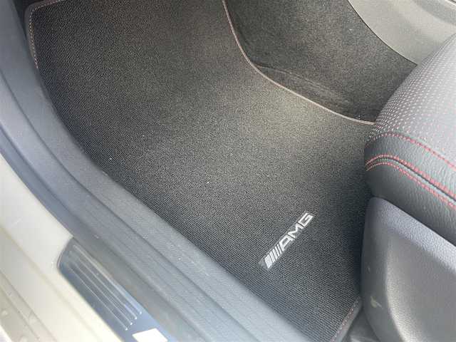 メルセデス・ベンツ ＣＬＡ４５ 4マチック 新潟県 2015(平27)年 0.6万km 白 メモリナビ/フルセグテレビ/バックカメラ/アイドリングストップ/ウィンカーミラー/キャプテンシート/クルーズコントロール/サンルーフ/プッシュスタート/ETC/クリアランスソナー/オートライト/４WD/パワーシート/パークトロニック/コーナーセンサー/Bluetooth/ハンズフリー/横滑り防止/パドルシフト