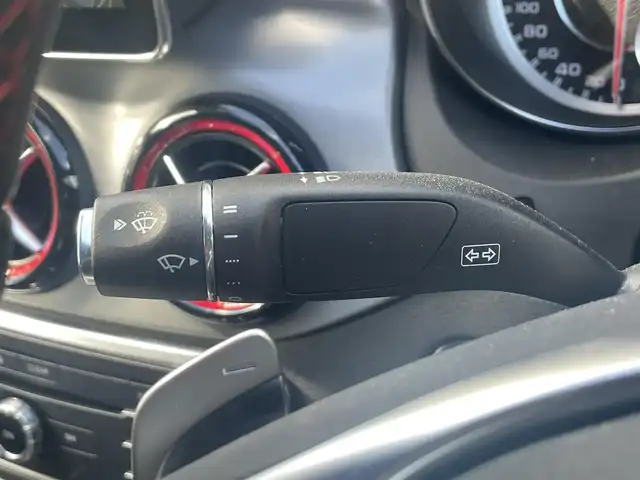 メルセデス・ベンツ ＣＬＡ４５ 4マチック 新潟県 2015(平27)年 0.6万km 白 メモリナビ/フルセグテレビ/バックカメラ/アイドリングストップ/ウィンカーミラー/キャプテンシート/クルーズコントロール/サンルーフ/プッシュスタート/ETC/クリアランスソナー/オートライト/４WD/パワーシート/パークトロニック/コーナーセンサー/Bluetooth/ハンズフリー/横滑り防止/パドルシフト