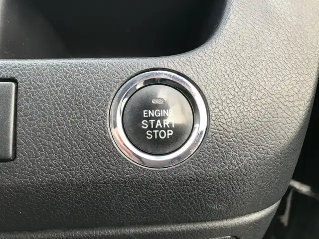 トヨタ ヴォクシー ZS 煌 栃木県 2011(平23)年 7.9万km ブラック 株)IDOMが運営する【じしゃロン小山店】の自社ローン専用車両になります。こちらは現金またはオートローンご利用時の価格です。自社ローンご希望の方は別途その旨お申付け下さい//禁煙車/純正フルセグナビ/（CD/DVD/AM/FMラジオ）/(Bluetooth)/スマートキー/プッシュスタート/バックカメラ/ＥＴＣ２．０/両側パワースライド/フリップダウンモニター/ステアリングリモコン/電動格納ドアミラー/パワーウインドウ/オートライト/防眩ミラー