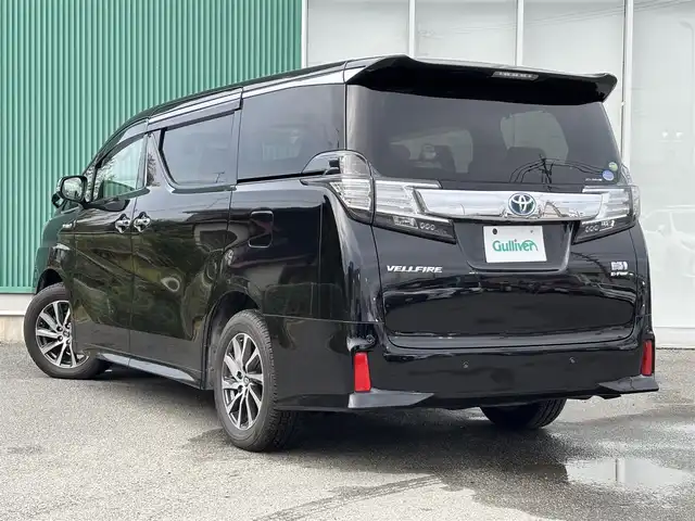 トヨタ ヴェルファイア ハイブリット ZR 福岡県 2016(平28)年 8.8万km ブラック 4WD/両側パワースライドドア/バックカメラ/ビルトインETC/ドライブレコーダー/レーダークルーズコントロール/クリアランスソナー/LEDヘッドランプ/オートライト/デュアルオートエアコン/木目調/革巻きコンビステアリング/ハーフレザーシート/前席パワーシート/運転席ポジションメモリー/2列目リラックスキャプテンシート/2列目マニュアルオットマン/純正17インチアルミホイール/スマートキー/プッシュエンジンスタート/禁煙車