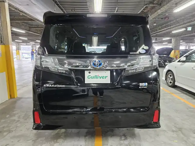 トヨタ ヴェルファイア ハイブリット ZR 福岡県 2016(平28)年 8.8万km ブラック 4WD/両側パワースライドドア/バックカメラ/ビルトインETC/ドライブレコーダー/レーダークルーズコントロール/クリアランスソナー/LEDヘッドランプ/オートライト/デュアルオートエアコン/木目調/革巻きコンビステアリング/ハーフレザーシート/前席パワーシート/運転席ポジションメモリー/2列目リラックスキャプテンシート/2列目マニュアルオットマン/純正17インチアルミホイール/スマートキー/プッシュエンジンスタート/禁煙車