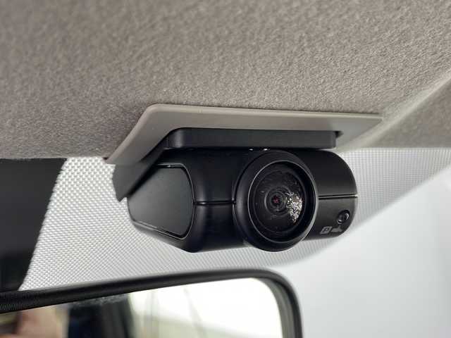 日産 サクラ G 千葉県 2024(令6)年 0.8万km ブラック 衝突軽減ブレーキ/レーンキープアシスト/レーダークルーズコントロール/純正ナビ/（フルセグ/Bluetooth/USB/FM/AM）/全方位カメラ/ビルトインETC2.0/ドライブレコーダー/ステアリングヒーター/プロパイロット/LEDヘッドライト/電動格納ミラー/先行者発進お知らせ/標識認識