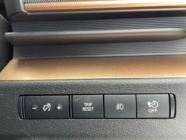 日産 サクラ G 千葉県 2024(令6)年 0.8万km ブラック 衝突軽減ブレーキ/レーンキープアシスト/レーダークルーズコントロール/純正ナビ/（フルセグ/Bluetooth/USB/FM/AM）/全方位カメラ/ビルトインETC2.0/ドライブレコーダー/ステアリングヒーター/プロパイロット/LEDヘッドライト/電動格納ミラー/先行者発進お知らせ/標識認識