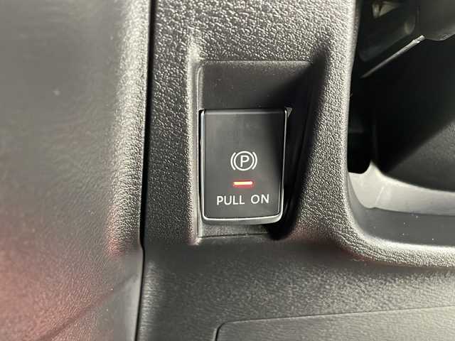 日産 サクラ G 千葉県 2024(令6)年 0.8万km ブラック 衝突軽減ブレーキ/レーンキープアシスト/レーダークルーズコントロール/純正ナビ/（フルセグ/Bluetooth/USB/FM/AM）/全方位カメラ/ビルトインETC2.0/ドライブレコーダー/ステアリングヒーター/プロパイロット/LEDヘッドライト/電動格納ミラー/先行者発進お知らせ/標識認識