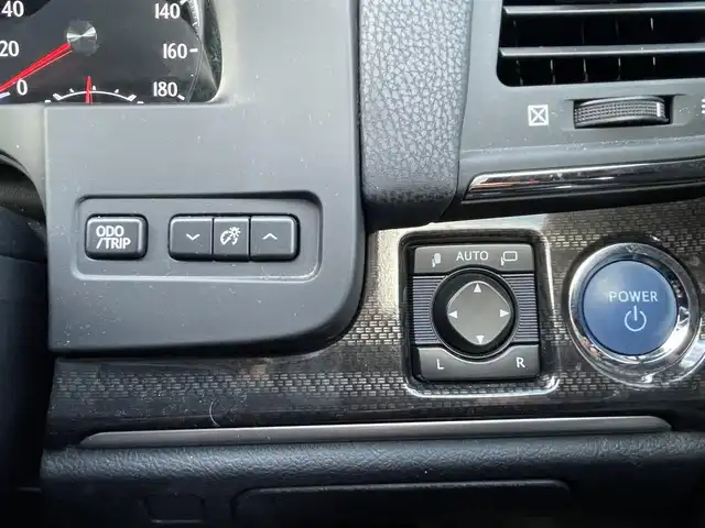 トヨタ クラウン ハイブリッド アスリートS ブラックスタイル 岡山県 2014(平26)年 6.6万km プレシャスブラックパール 純正HDDナビ/フルセグTV、CD、DVD、AM、FM、Bluetooth/バックカメラ/前後コーナーセンサー/クルーズコントロール/純正18インチスパッタリング塗装アルミホイール