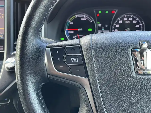 トヨタ クラウン ハイブリッド アスリートS ブラックスタイル 岡山県 2014(平26)年 6.6万km プレシャスブラックパール 純正HDDナビ/フルセグTV、CD、DVD、AM、FM、Bluetooth/バックカメラ/前後コーナーセンサー/クルーズコントロール/純正18インチスパッタリング塗装アルミホイール