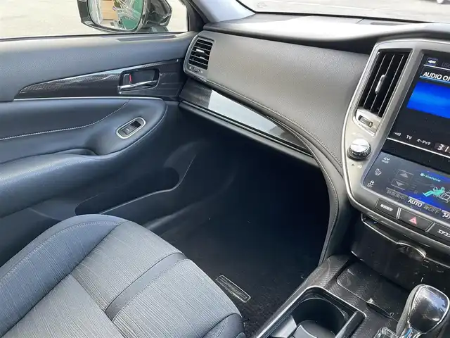 トヨタ クラウン ハイブリッド アスリートS ブラックスタイル 岡山県 2014(平26)年 6.6万km プレシャスブラックパール 純正HDDナビ/フルセグTV、CD、DVD、AM、FM、Bluetooth/バックカメラ/前後コーナーセンサー/クルーズコントロール/純正18インチスパッタリング塗装アルミホイール