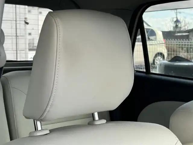 ダイハツ キャスト スタイル GプライムコレSAⅡ 岩手県 2017(平29)年 5.3万km 白 ４WD/エクリプス7インチナビ/FM/AM/フルセグ/Bluetooth/衝突軽減ブレーキ/横滑り防止装置/盗難防止装置/アイドリングストップ/シートヒーター/バックカメラ/LEDライト/フォグランプ/AUTOライト/純正マット/純正バイザー/ETC/夏タイヤ積載