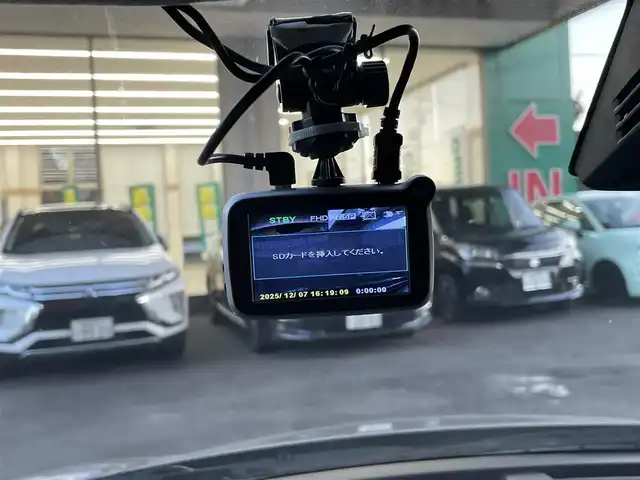 スズキ スイフト HYBRID RS 静岡県 2021(令3)年 3.4万km プレミアムシルバーメタリック ワンオーナー/純正8インチナビ/フルセグTV/DVD/CD/SD/BT/MSV/全方位カメラ/社外15インチAW/純正16インチAW(サマータイヤ付)車内積載/前後ドライブレコーダー/前後コーナーセンサー/衝突軽減ブレーキ/レーンキープアシスト/ブラインドスポットモニター/レーダークルーズコントロール/運転席シートヒーター/スマートキー×2/保証書/取扱説明書/ナビ取扱説明書/R6点検記録簿有