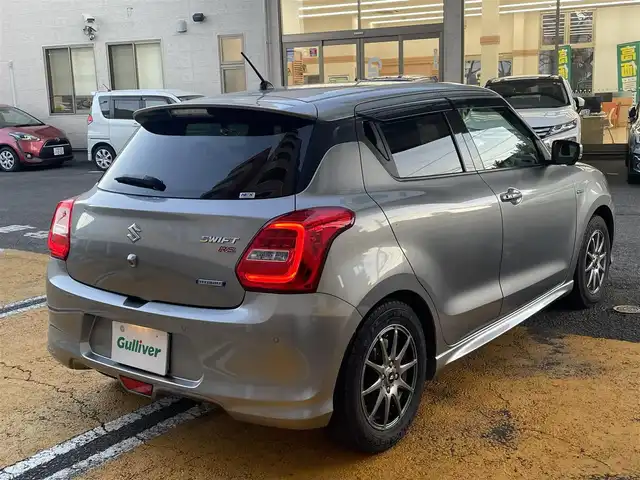 スズキ スイフト HYBRID RS 静岡県 2021(令3)年 3.4万km プレミアムシルバーメタリック ワンオーナー/純正8インチナビ/フルセグTV/DVD/CD/SD/BT/MSV/全方位カメラ/社外15インチAW/純正16インチAW(サマータイヤ付)車内積載/前後ドライブレコーダー/前後コーナーセンサー/衝突軽減ブレーキ/レーンキープアシスト/ブラインドスポットモニター/レーダークルーズコントロール/運転席シートヒーター/スマートキー×2/保証書/取扱説明書/ナビ取扱説明書/R6点検記録簿有
