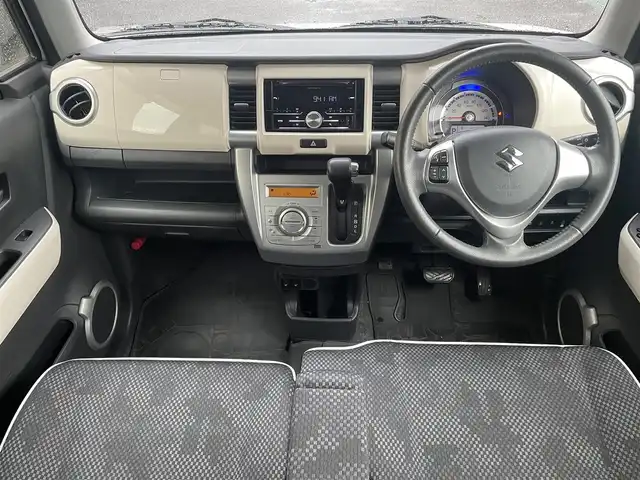 スズキ ハスラー J 静岡県 2019(令1)年 4.8万km ピュアホワイトパール/ブラック2トーン 社外オーディオ(CD/BT/AUX)/衝突軽減ブレーキ/レーンキープアシスト/LEDヘッドライト/LEDフォグ/純正15インチAW/スマートキー×2/保証書/取扱説明書