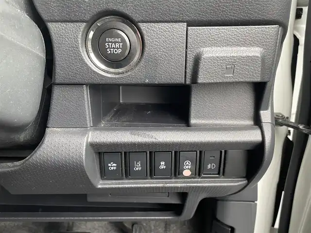 スズキ ハスラー J 静岡県 2019(令1)年 4.8万km ピュアホワイトパール/ブラック2トーン 社外オーディオ(CD/BT/AUX)/衝突軽減ブレーキ/レーンキープアシスト/LEDヘッドライト/LEDフォグ/純正15インチAW/スマートキー×2/保証書/取扱説明書