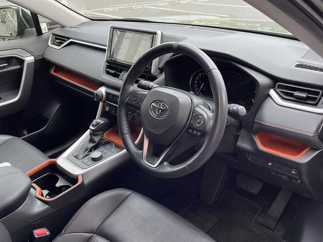 トヨタ ＲＡＶ４ アドベンチャー 福島県 2020(令2)年 3.8万km アティチュードブラックマイカ JAOSプロテクター/(バンパー/ノーズ/ピラー)/モデリスタサイドタフブレード/純正ナビ/(SD/BT/HDMI/USB/AM/FM)/レザーシート/D席パワーシート/前席シートヒーター/前席ベンチレーション/ハンドルヒーター/レーダークルーズコントロール/衝突軽減ブレーキ/ブラインドスポットモニター/オートハイビーム/LEDヘッドライト/フォグランプ/バックカメラ/ビルトインETC/ステアリングスイッチ/ルーフレール