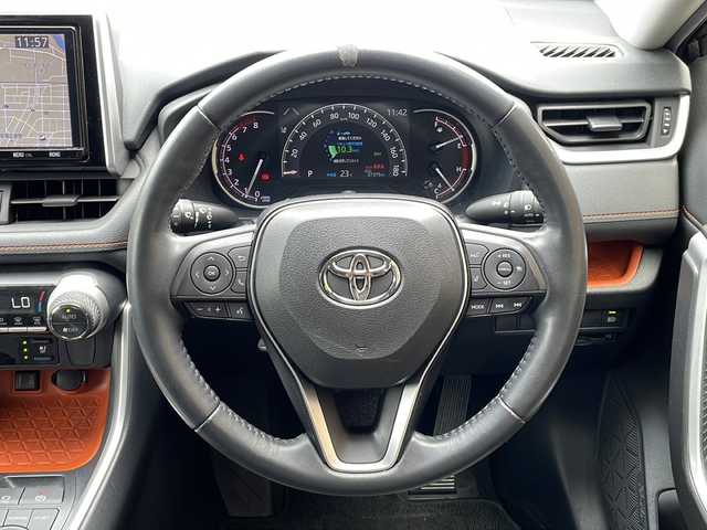 トヨタ ＲＡＶ４ アドベンチャー 福島県 2020(令2)年 3.8万km アティチュードブラックマイカ JAOSプロテクター/(バンパー/ノーズ/ピラー)/モデリスタサイドタフブレード/純正ナビ/(SD/BT/HDMI/USB/AM/FM)/レザーシート/D席パワーシート/前席シートヒーター/前席ベンチレーション/ハンドルヒーター/レーダークルーズコントロール/衝突軽減ブレーキ/ブラインドスポットモニター/オートハイビーム/LEDヘッドライト/フォグランプ/バックカメラ/ビルトインETC/ステアリングスイッチ/ルーフレール