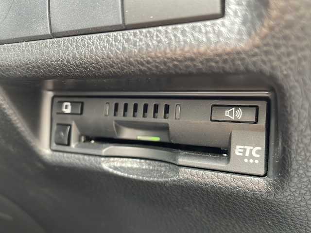 トヨタ ＲＡＶ４ アドベンチャー 福島県 2020(令2)年 3.8万km アティチュードブラックマイカ JAOSプロテクター/(バンパー/ノーズ/ピラー)/モデリスタサイドタフブレード/純正ナビ/(SD/BT/HDMI/USB/AM/FM)/レザーシート/D席パワーシート/前席シートヒーター/前席ベンチレーション/ハンドルヒーター/レーダークルーズコントロール/衝突軽減ブレーキ/ブラインドスポットモニター/オートハイビーム/LEDヘッドライト/フォグランプ/バックカメラ/ビルトインETC/ステアリングスイッチ/ルーフレール