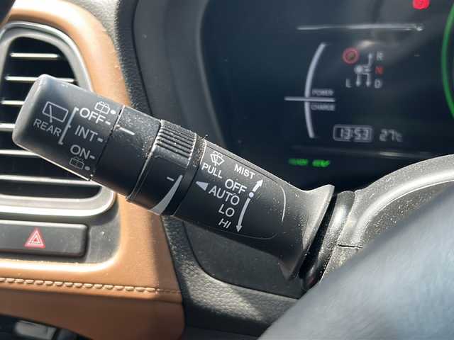 ホンダ ヴェゼル ハイブリッド Z ホンダセンシング 沖縄県 2020(令2)年 3.9万km ミッドナイトブルービームM 禁煙車　/純正ナビ/　(VXM-207VFEI、Buletooth)/シートヒーター/バックモニター　/ＥＴＣ　/ハーフレザーシート　/ドライブレコーダー　/スマートキー　/レーンアシスト　/レーダークルーズコントロール　/パドルシフト