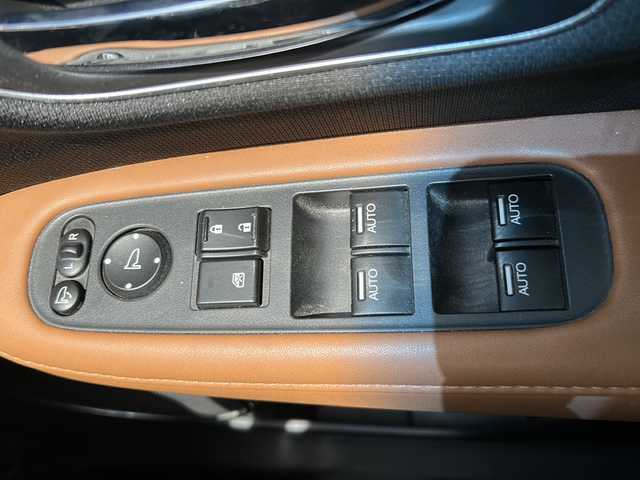ホンダ ヴェゼル ハイブリッド Z ホンダセンシング 沖縄県 2020(令2)年 3.9万km ミッドナイトブルービームM 禁煙車　/純正ナビ/　(VXM-207VFEI、Buletooth)/シートヒーター/バックモニター　/ＥＴＣ　/ハーフレザーシート　/ドライブレコーダー　/スマートキー　/レーンアシスト　/レーダークルーズコントロール　/パドルシフト