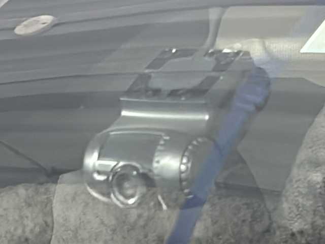 三菱 アウトランダー ＰＨＥＶ G セーフティパッケージ 沖縄県 2018(平30)年 5万km シルキーホワイト 【県外仕入】/ワンオーナー/禁煙車/県外仕入れ/純正7インチナビ/CD/DVD/Bluetooth/マルチアラウンドモニター/衝突被害軽減ブレーキシステム/レーダークルーズコントロール/レーンキープアシスト/横滑り防止装置/ブラインドスポットモニター/アイドリングストップ/ハーフレザーシート/パワーシート/前席シートヒーター/ステアリングヒーター/オートマチックハイビーム/LEDヘッドライト/オートライト/100V充電/純正18インチAW/純正フロアマット/プッシュスタート/スマートキー/保証書/取扱説明書