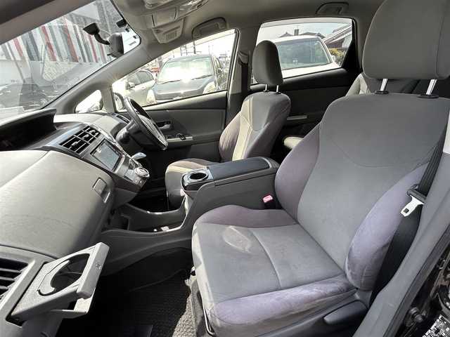 トヨタ プリウス α S ツーリングセレクション 宮崎県 2012(平24)年 10.8万km ブラック /ナビ(CN-S300WD)//TV/CD/DVD/Bluetooth//ETC//バックカメラ//純正フロアマット//純正アルミホイール//ドアバイザー//プッシュスタート//電格ウィンカーミラー//ステアリングスイッチ//オートライト//取扱説明書//保証書