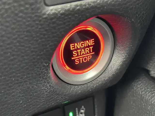ホンダ Ｎ ＢＯＸ カスタム G L ホンダセンシング 福岡県 2019(令1)年 4.5万km ミラノレッド ・社外8インチナビ/（フルセグ/Bluetooth/USB/HDMI/AUX）/・社外10.2インチ後席用モニター/・両側パワースライドドア/・バックカメラ/・ドライブレコーダー/・ETC/・クルーズコントロール（追従走行可）/・横滑り防止装置/・衝突軽減システム/・レーンキープアシスト/・D/N席シートヒーター/・純正サイドエアロパーツ/・LEDヘッドライト/・電動格納ミラー/・純正ドアバイザー/・純正アルミホイール