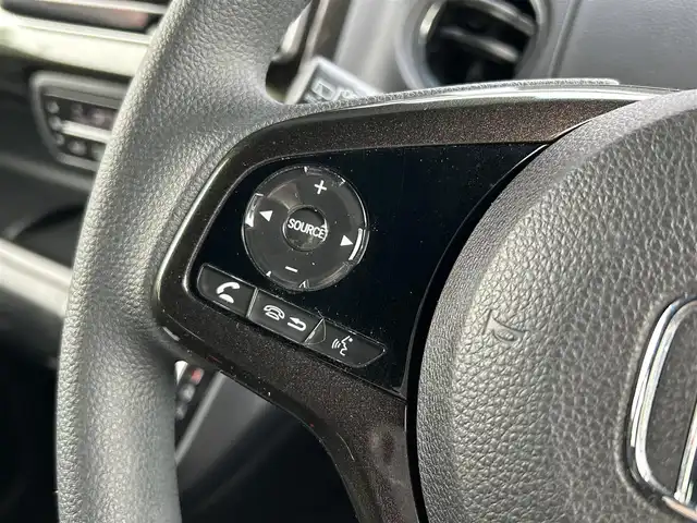 ホンダ Ｎ ＢＯＸ カスタム G L ホンダセンシング 福岡県 2019(令1)年 4.5万km ミラノレッド ・社外8インチナビ/（フルセグ/Bluetooth/USB/HDMI/AUX）/・社外10.2インチ後席用モニター/・両側パワースライドドア/・バックカメラ/・ドライブレコーダー/・ETC/・クルーズコントロール（追従走行可）/・横滑り防止装置/・衝突軽減システム/・レーンキープアシスト/・D/N席シートヒーター/・純正サイドエアロパーツ/・LEDヘッドライト/・電動格納ミラー/・純正ドアバイザー/・純正アルミホイール