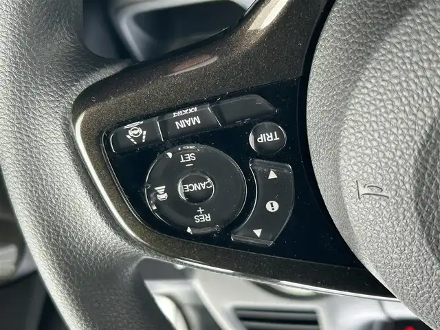ホンダ Ｎ ＢＯＸ カスタム G L ホンダセンシング 福岡県 2019(令1)年 4.5万km ミラノレッド ・社外8インチナビ/（フルセグ/Bluetooth/USB/HDMI/AUX）/・社外10.2インチ後席用モニター/・両側パワースライドドア/・バックカメラ/・ドライブレコーダー/・ETC/・クルーズコントロール（追従走行可）/・横滑り防止装置/・衝突軽減システム/・レーンキープアシスト/・D/N席シートヒーター/・純正サイドエアロパーツ/・LEDヘッドライト/・電動格納ミラー/・純正ドアバイザー/・純正アルミホイール