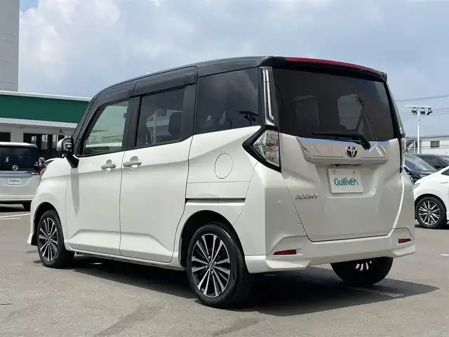 トヨタ ルーミー カスタムG－T 東京都 2021(令3)年 2.4万km ブラックマイカメタリック/パールホワイト2トーン ワンオーナー/スマートアシスト/・衝突回避支援ブレーキ機能/・衝突警報機能/・車線逸脱警報機能/・ふらつき警報/・ブレーキ制御付誤発進抑制機能/・コーナーセンサー/・アダプティブドライビングビーム/・路側逸脱警報/・アダプティブクルーズコントロール/・標識認識機能/ウェルカムパワースライドドア/純正SDナビ【NSCN-W68】/・ワンセグTV/BT/CD/DVD/ラジオ/全方位カメラ/ビルトインETC/前後ドライブレコーダー/ボディ同色ドアミラー/・オート格納機能/ウインカー/アンダーミラー/コンフォートパッケージ/・前席シートヒーター/・シートバックテーブル/革巻きステアリング/ステアリングスイッチ/2列目サンシェード/プッシュEgスタート/ストップ/スマートキー/純正15インチAW/純正LEDヘッドライト/フォグランプ/ドアバイザー/純正フロアマット/取扱説明書/ナビ取扱説明書/新車時保証書