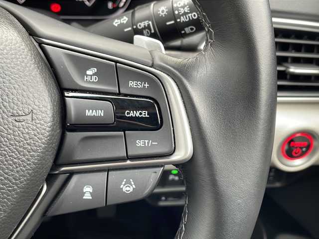 ホンダ アコード EX 茨城県 2021(令3)年 3.2万km プラチナホワイトパール ホンダセンシング/サンルーフ/純正ナビ/　　BT/フルセグ/バックカメラ/アダプティブクルーズコントロール/LEDオートライト/レザーシート/パワーシート/シートメモリー/シートヒーター /社外18インチアルミホイール/置くだけ充電/電子パーキングブレーキ/ブレーキホールド/ステアリングスイッチ/ヘッドアップディスプレイ/パドルシフト/クリアランスソナー /スマートキー/ETC