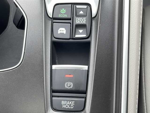 ホンダ アコード EX 茨城県 2021(令3)年 3.2万km プラチナホワイトパール ホンダセンシング/サンルーフ/純正ナビ/　　BT/フルセグ/バックカメラ/アダプティブクルーズコントロール/LEDオートライト/レザーシート/パワーシート/シートメモリー/シートヒーター /社外18インチアルミホイール/置くだけ充電/電子パーキングブレーキ/ブレーキホールド/ステアリングスイッチ/ヘッドアップディスプレイ/パドルシフト/クリアランスソナー /スマートキー/ETC