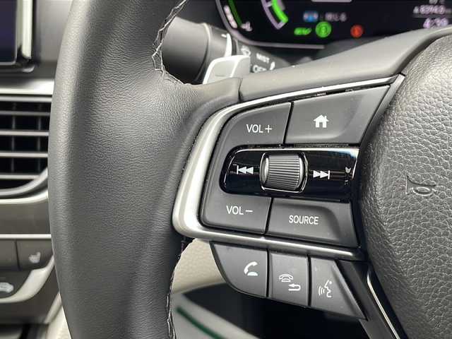 ホンダ アコード EX 茨城県 2021(令3)年 3.2万km プラチナホワイトパール ホンダセンシング/サンルーフ/純正ナビ/　　BT/フルセグ/バックカメラ/アダプティブクルーズコントロール/LEDオートライト/レザーシート/パワーシート/シートメモリー/シートヒーター /社外18インチアルミホイール/置くだけ充電/電子パーキングブレーキ/ブレーキホールド/ステアリングスイッチ/ヘッドアップディスプレイ/パドルシフト/クリアランスソナー /スマートキー/ETC