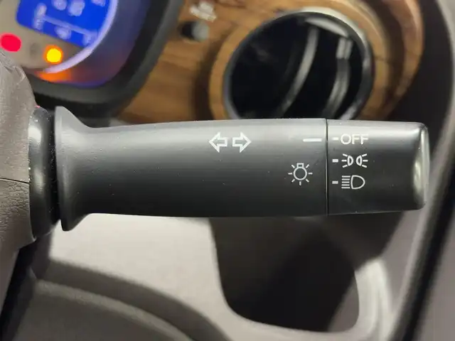 ホンダ Ｎ ＯＮＥ セレクト 三重県 2019(平31)年 6万km プラチナホワイトパール ガソリン/FF/インパネCVT/Carrozzeria 1DINオーディオユニット DEH-5600/（CD/USB/Bluetooth/AM/FM/USB/AUX）/ビルトインETC/安全/・近距離衝突軽減ブレーキ［CTBA］/・VSA（トラクションコントロール＆ABS）/・SRS サイド＆カーテンエアバッグ/装備/・ハーフレザーシート/・シートヒーター（D/N）/・オートエアコン/・プッシュスタート/・充電用USBジャックx2/・ステアリングスイッチ/・電動格納ドアミラー/・全ドアパワーウインドウ/・保/取/・スマートキーx2/2トーンカラー