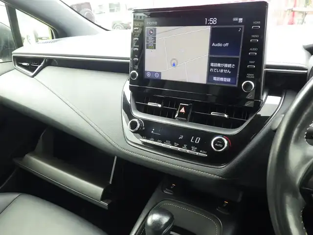 トヨタ カローラツーリング ダブルバイビー 千葉県 2020(令2)年 4.3万km ブラックマイカ Toyota Safety Sense/・プリクラッシュセーフティ/・レーンディパーチャーアラート/・オートハイビーム/・レーダークルーズコントロール/ハーフレザーシート/前席シートヒーター/純正コネクティッドナビ/地デジTV/【Bluetooth接続】/バックカメラ/ドライブレコーダー（DRT-H68A）/革巻きステアリング/ステアリングヒーター/ステアリングスイッチ/ETC/LEDヘッドライト/フォグライト/ウインカーミラー/クリアランスソナー/純正17インチアルミホイル/サイド/カーテン/ニーエアバッグ/スマートキー