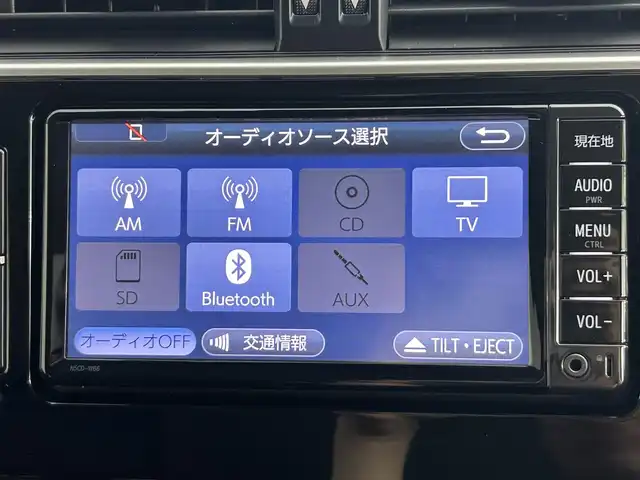 トヨタ ランドクルーザー プラド TX Lパッケージ 道央・札幌 2018(平30)年 1.7万km アティチュードブラックマイカ ・ワンオーナー/・４WD/・純正ナビ/　CD/DVD/SD/BT/フルセグ/・バックカメラ/・ビルトインETC/・前方ドライブレコーダー/・プリクラッシュセーフティ/・レーダークルーズコントロール/・レーンキープアシスト/・クリアランスソナー/・オートハイビーム/・レザーシート/・前席パワーシート/・前席エア/シートヒーター/・LEDヘッドライト/・フォグライト/・オートライト/・プッシュスタート/・スマートキー/・一体型エンジンスターター/・ルーフレール/・純正フロアマット/・ドアバイザー/・保証書/・取扱説明書