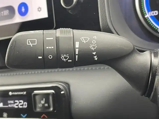 トヨタ ヴォクシー ハイブリッド S－Z 茨城県 2024(令6)年 0.5万km ホワイトパールクリスタルシャイン 純正10.5型DA/フルセグ/アドバンストパーク/全方位カメラ/純正13.2型フリップダウンモニター/ユニバーサルステップ/快適利便パッケージ/衝突被害軽減ブレーキ/車線逸脱抑制装置/レーダークルーズコントロール/オートマチックハイビーム/クリアランスソナー/両側電動スライドドア/ETC2.0/AC100V/シートヒーター/ステアリングヒーター/純正17インチAW/3眼LEDヘッドライト/スマートキー